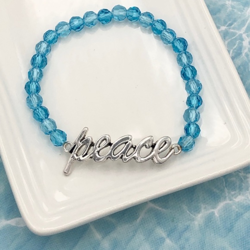 🍀 Peace Worded Blue Glass Bead Stretch Bracelet